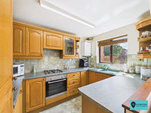 Kitchen- click for photo gallery